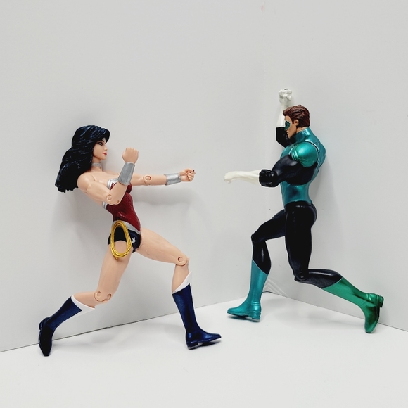 DC Comics DC Direct Essentials Collectibles 6 Action Figure Lot - Picture 9 of 11